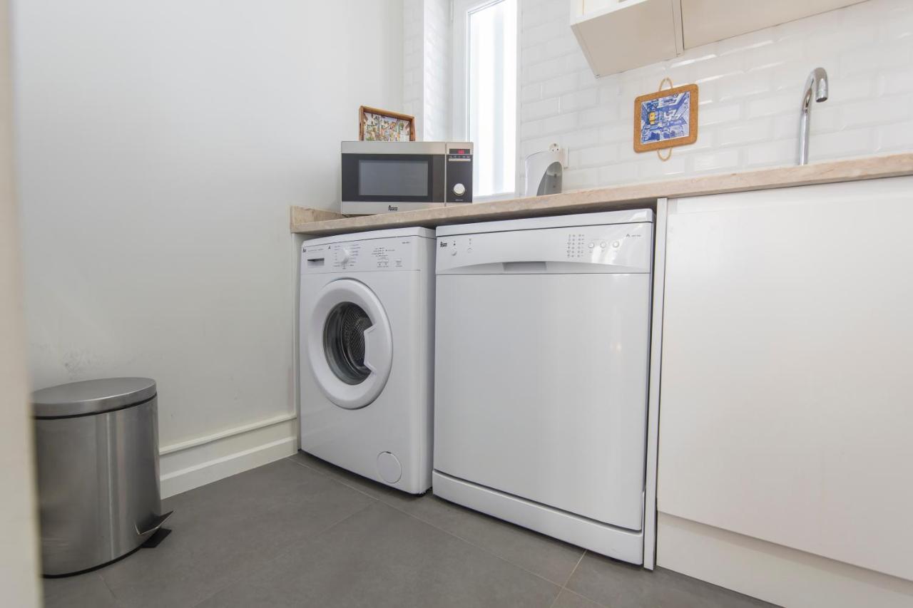 Ferienwohnung Cozy Flat In The Heart Of Alfama Lissabon Exterior foto