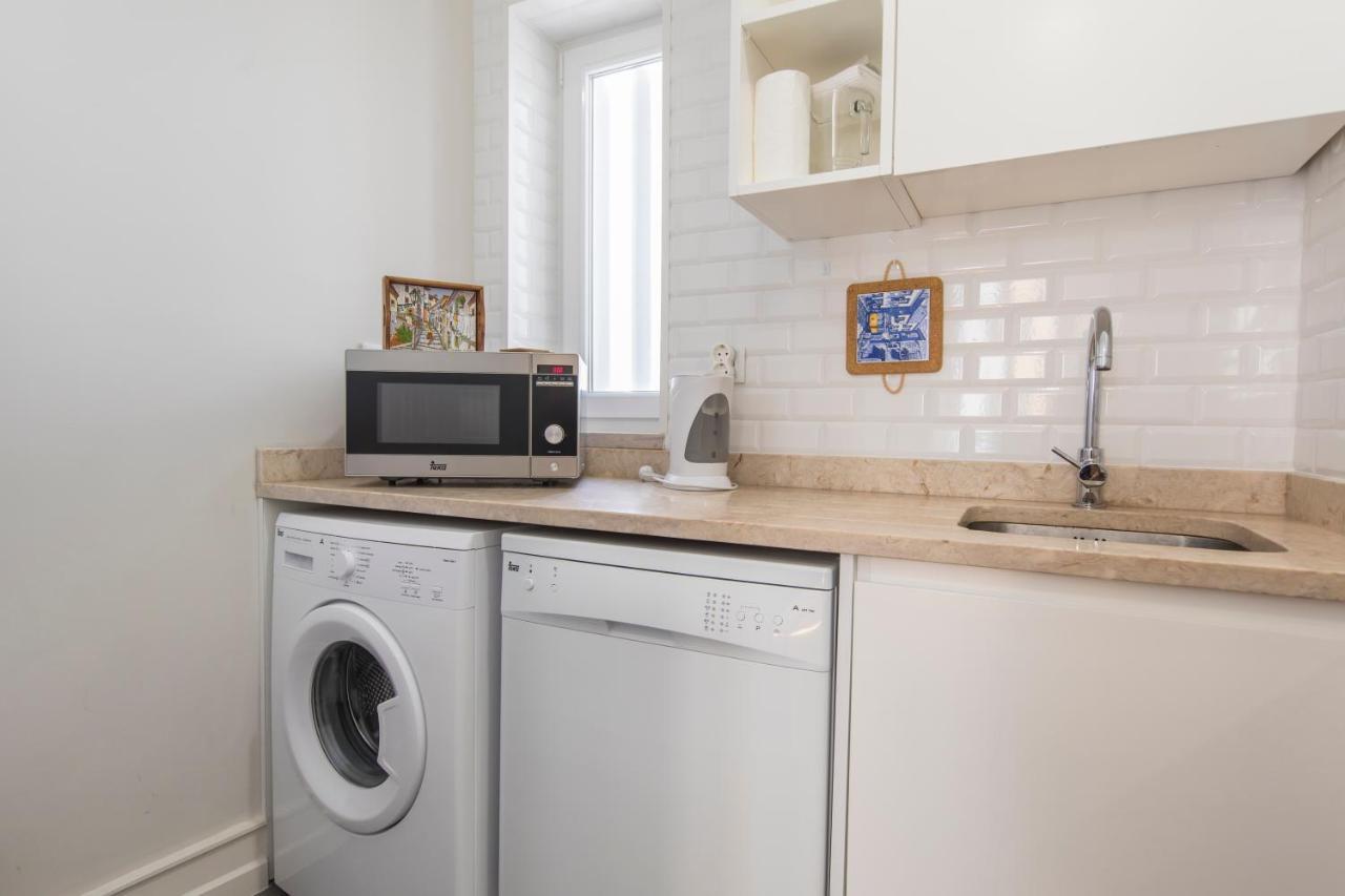 Ferienwohnung Cozy Flat In The Heart Of Alfama Lissabon Exterior foto
